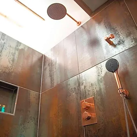 Bed & Breakfast & Loft 4*