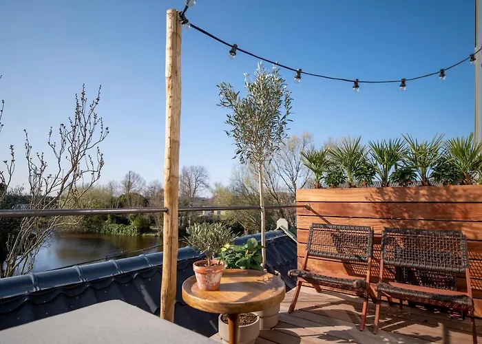 Bed & Breakfast & Loft Sassenheim