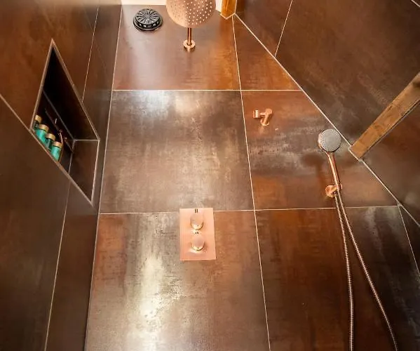 & Loft Couette-café 4*